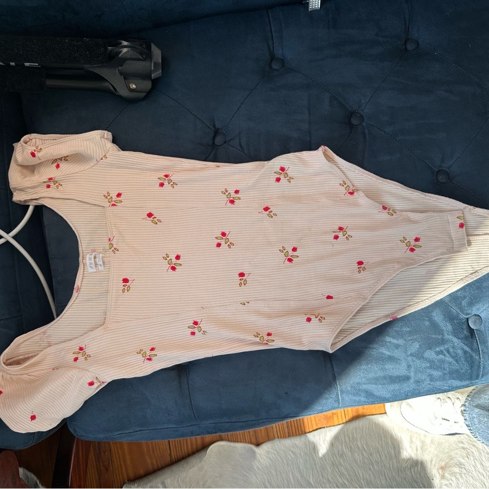 Urban Outfitters Cream and Red Floral Top